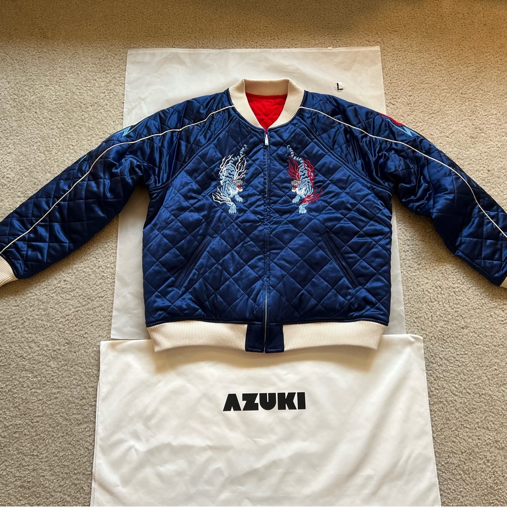 Azuki Twin Tigers Reversible jacket limited edition size L
Brand new